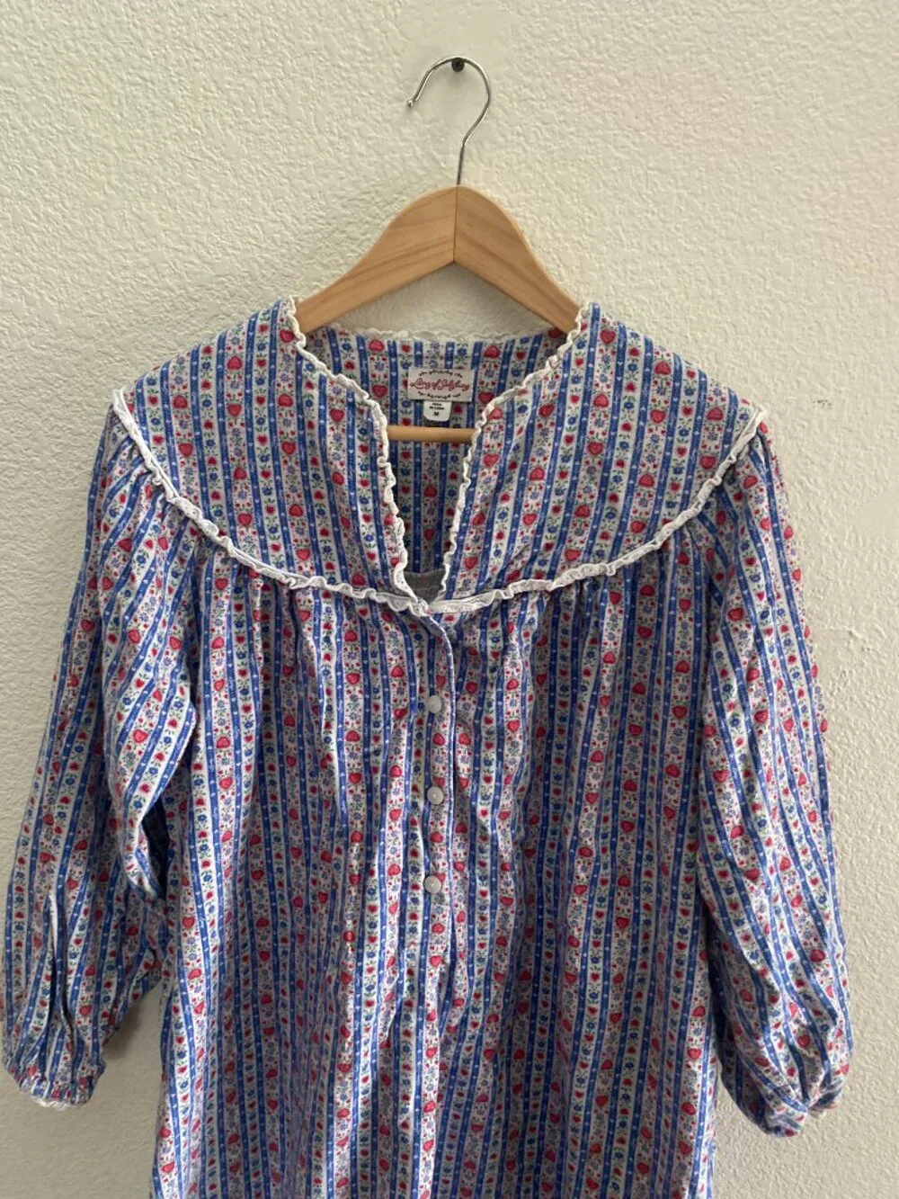 Lanz of Salzburg Nightgown Multi-Color Lace Ruffle Trim Size Medium Sleepwear